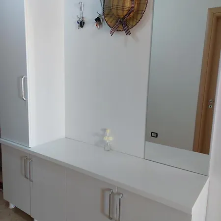 Apartament Ina's