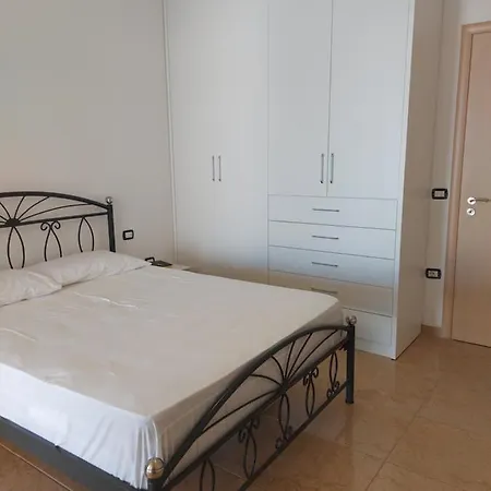 Ina's Apartament *